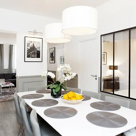 דירה Livinparis - Luxury 3 Bedrooms Grands-boulevards I *