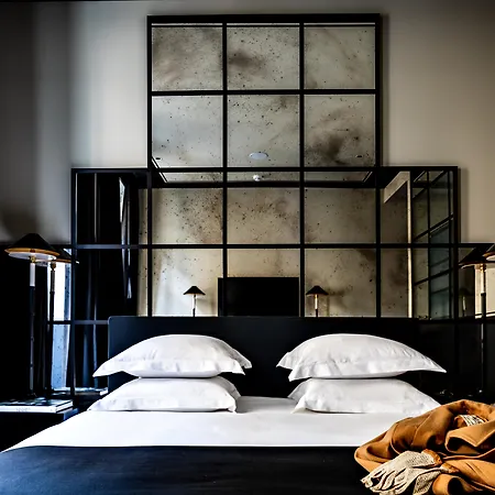 Hotel Monsieur George-champs Elysees