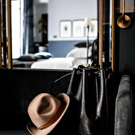 Monsieur George-champs Elysees Hotel