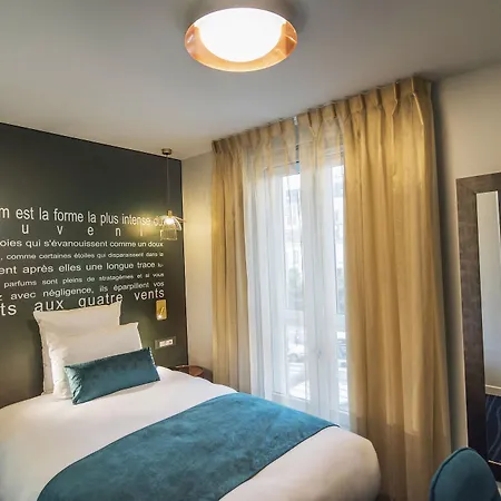 Mercure Paris Longchamp Hotel 4*