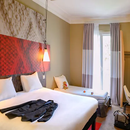 Hotel Ibis Tour Montparnasse 15eme