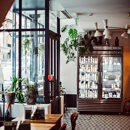 Hotel Monsieur Helder Paris