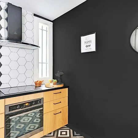 Cmg - Folies Bergere - Cadet Apartment *