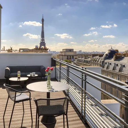 Canopy By Hilton Eiffel Tower