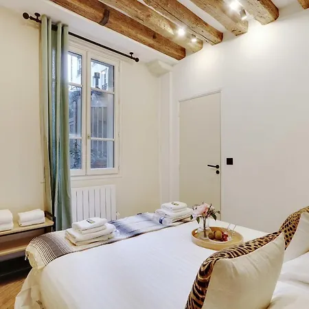 Apartment Authentic - 1br-4p - Le Marais