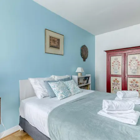 Large And Bright 2 Bdrs Flat With View - 20 Apartment
