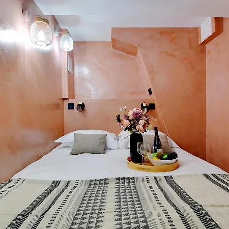 Appartement Cmg - Amazing Duplex 2br/6p - Le Marais