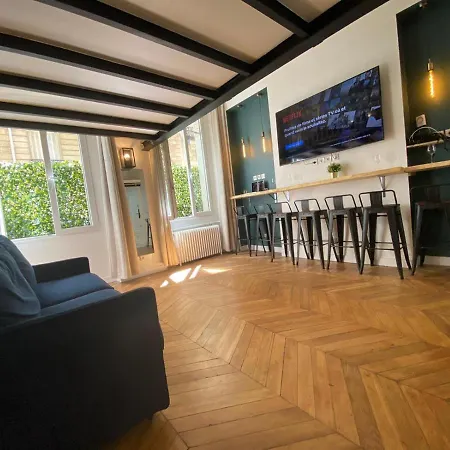 Beautiful Mini Loft Near Saint-lazare * Paris