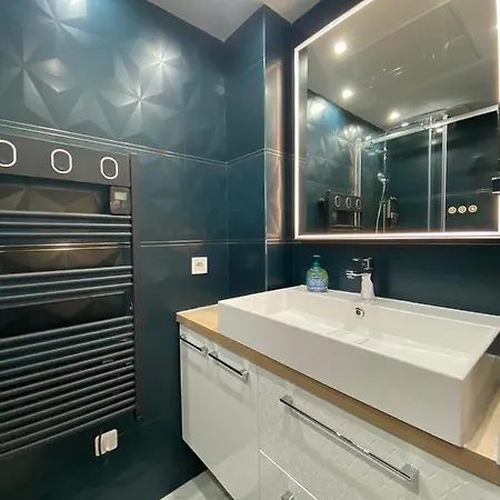 Beautiful Mini Loft Near Saint-lazare Appart hôtel