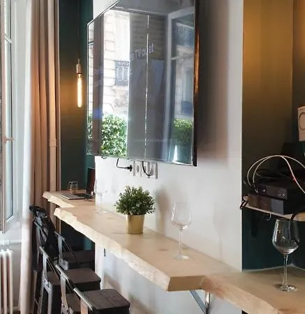 Beautiful Mini Loft Near Saint-lazare Appart hôtel