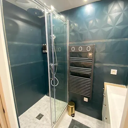 Beautiful Mini Loft Near Saint-lazare Paris