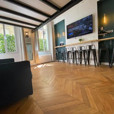 Beautiful Mini Loft Near Saint-lazare *