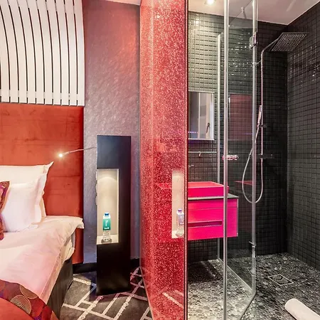 Sublim - Autonomous Hotel