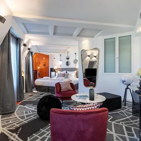 Hotel Sublim - Autonomous 3*