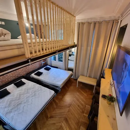 Beautiful Mini Loft Near Saint-lazare *