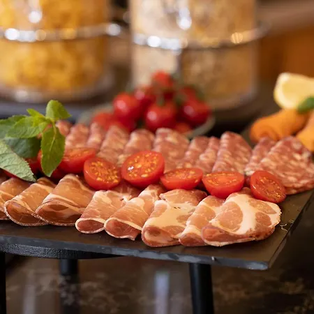 Le Rocroy Gare Du Nord Hotel 4*