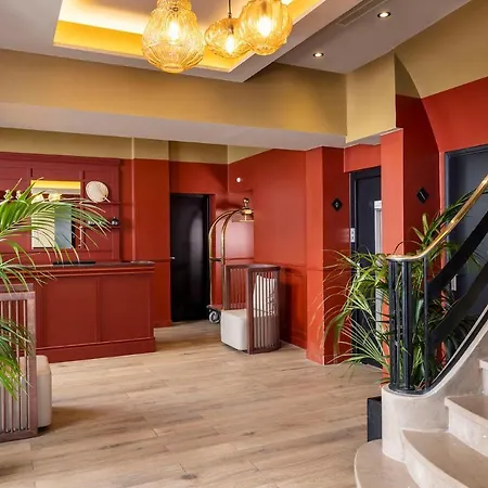 Hotell Le Rocroy Paris