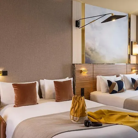 Hotel Le Rocroy Gare Du Nord 4*