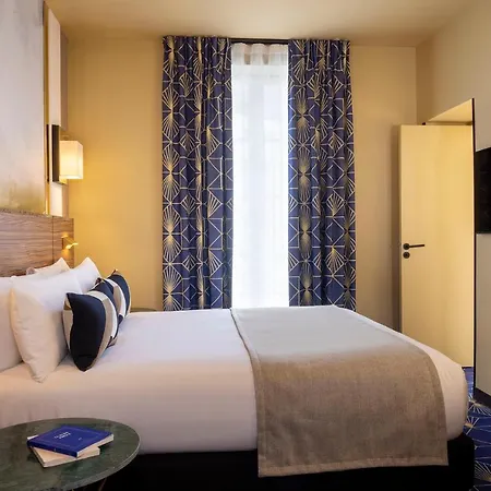 Le Rocroy Gare Du Nord Hotel 4*