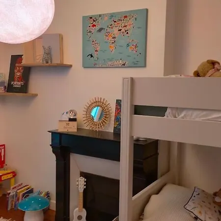 Superbe Haussmanien. 3 Chambres. Apartment *