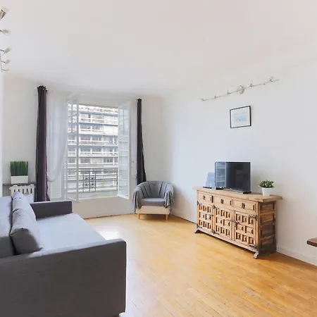 Eiffel Tower Cozy Place Apartment *