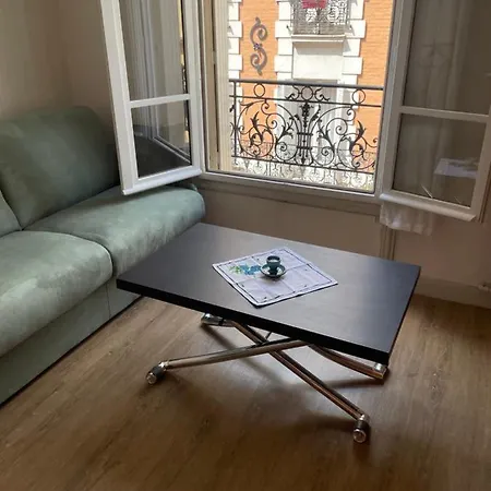 Apartment Cosy & Charming Studio, Typically Parisian Paris
