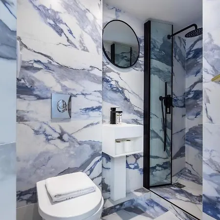 Cmg - Studio Montmartre 14