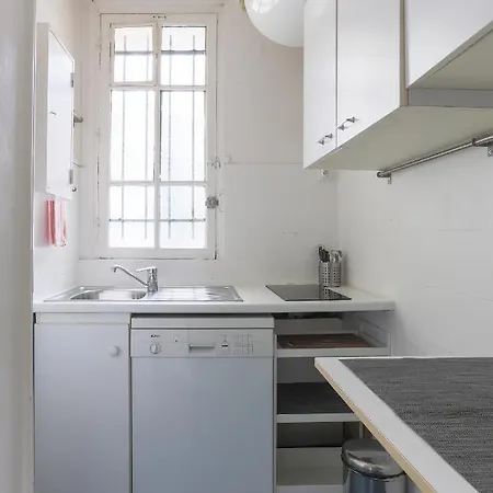 Appartement Eiffel Tower Cozy Place Parijs