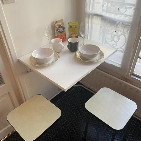 Cosy & Charming Studio, Typically Parisian * Parigi