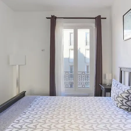 Champs De Mars Appartement Parijs