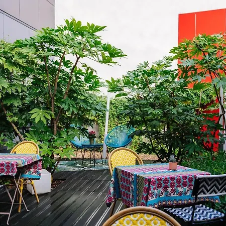 Aparthôtel Adagio Access Reuilly 3*