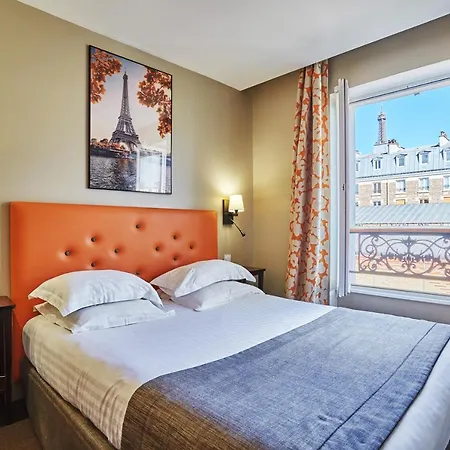 Le Relais Saint Charles Hotel 3*