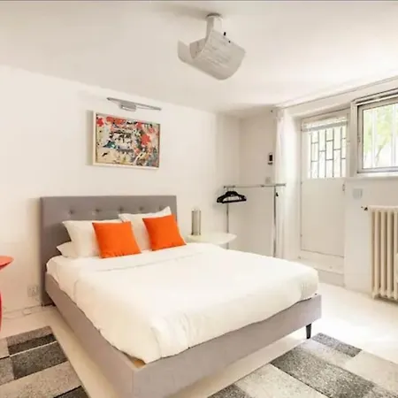 Alesia Villa