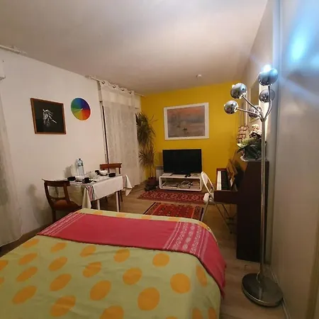 Central Calme Totale Standing Buttes Chaumont Apartment *