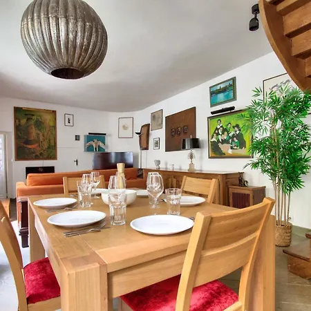 Luxurious 2 Bedrooms Saint Michel Notre Dame Augustins Free Netflix Paris