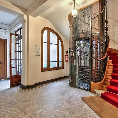 140 - Urban Duplex Near Saint-germain Des Pres Apartment *