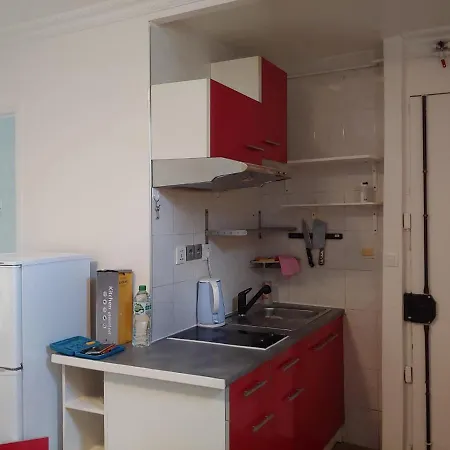 Airbnb Apartment Paris