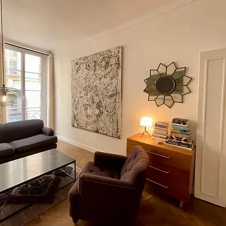 12 Casa Nova Paris