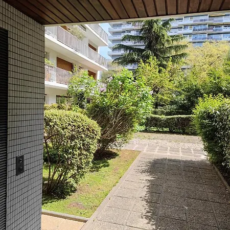 Montparnasse Vue Verdoyant Apartment