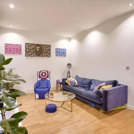 Nice For 2 People Apartment