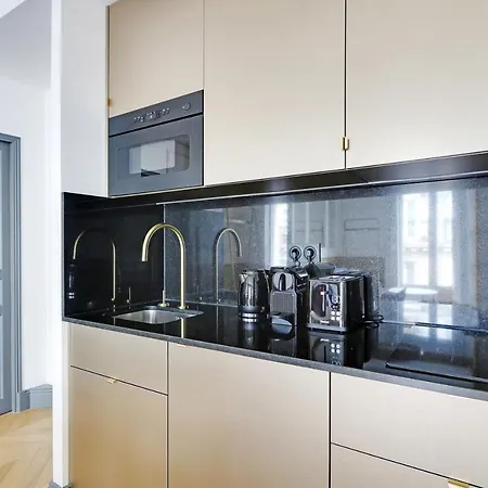 Pick A Flat's In Champs Elysees - Rue Du Colisee