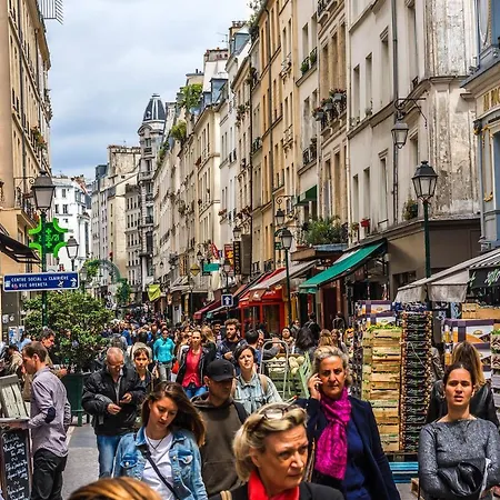 Cosy And New In The Heart Of Apartment Paris