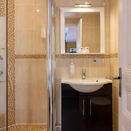Hotel Chatillon Montparnasse