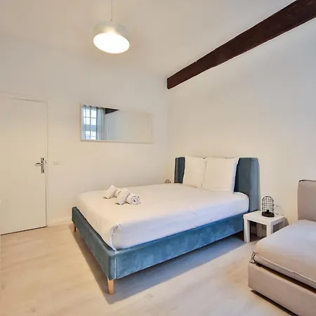 Studio 2pers#saint Germain#musee Du Louvre * Paris