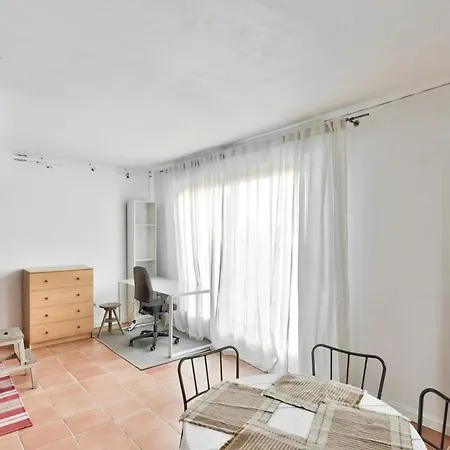 Charming For 2 People - Apartment Paris