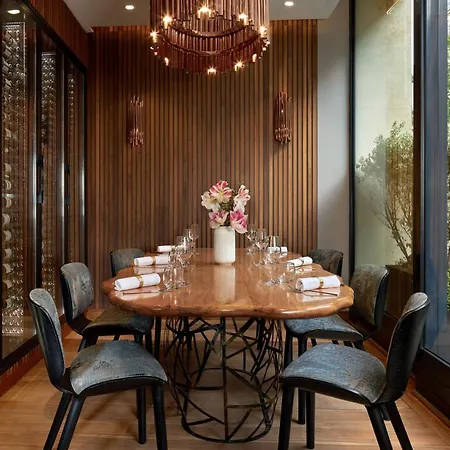 Maison Albar Le Pont-neuf Hotel 5*