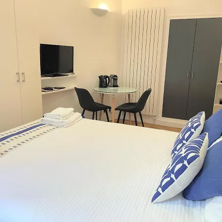 스퀘어 B&B 파리