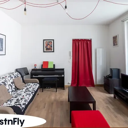 Comfortable Near Montmartre Paris