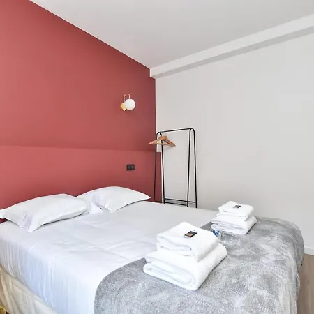 Cosy Bedroom - Tour Eiffel Champs De Mars 5a Hébergement de vacances Paris