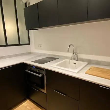 Lovely Cosy Studio In The Heart Of Quartier Montorgueil Sentier Apartment Paris
